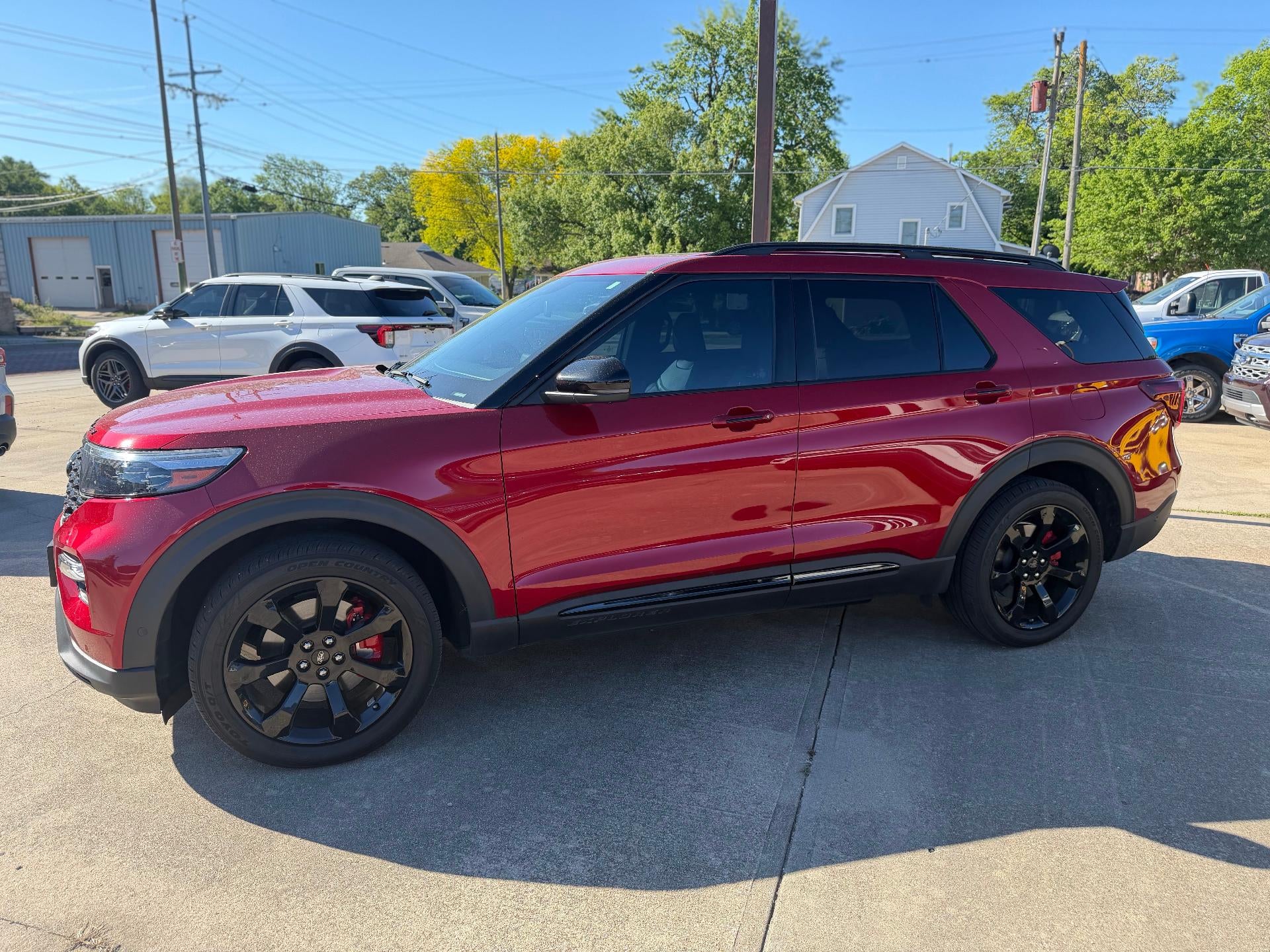 2020 Ford Explorer ST 4WD's photo