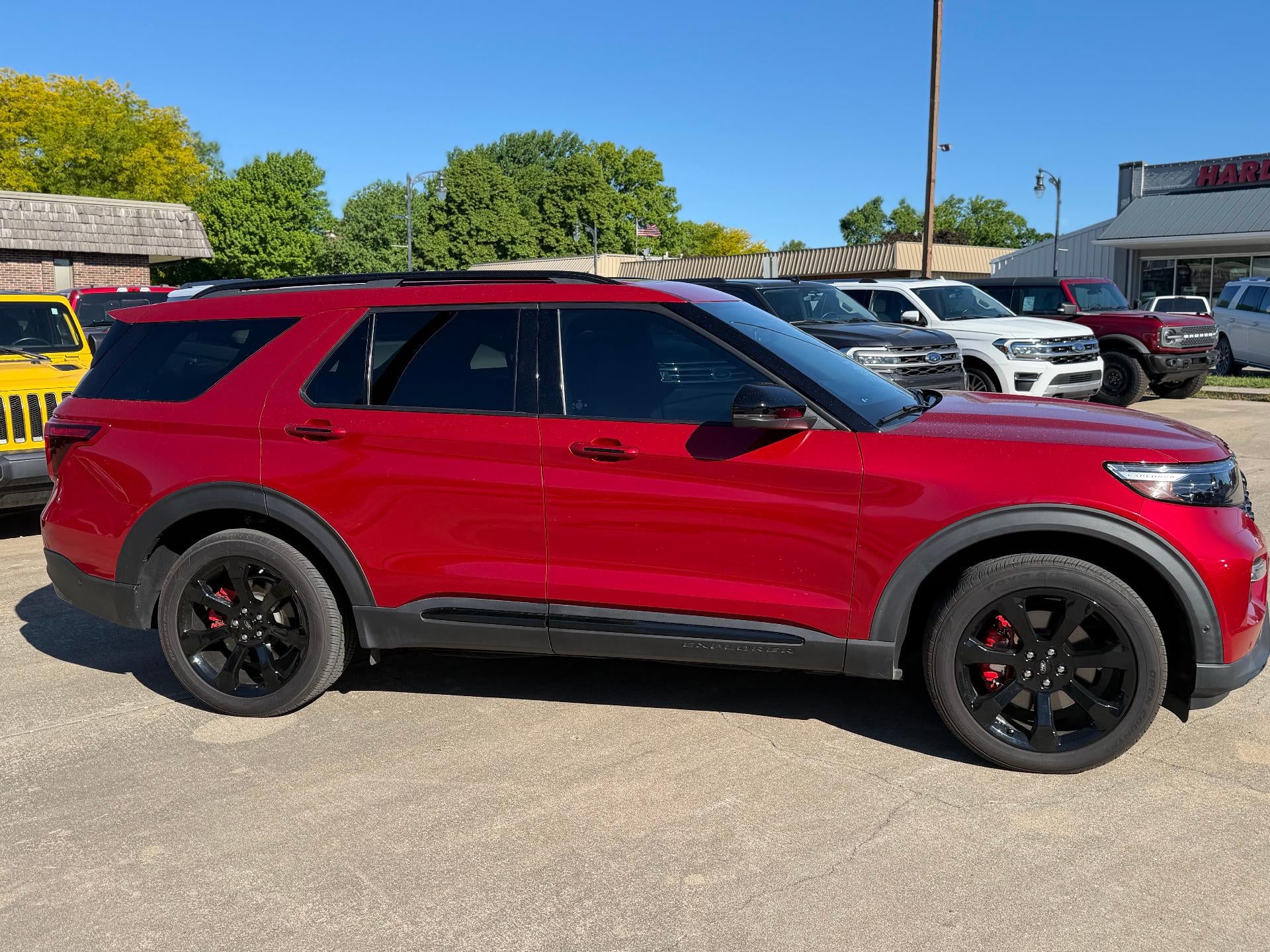 2020 Ford Explorer ST 4WD
