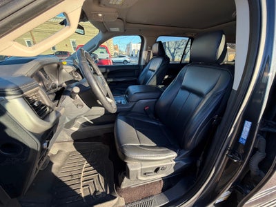 2022 Ford Expedition Max XLT 4x4