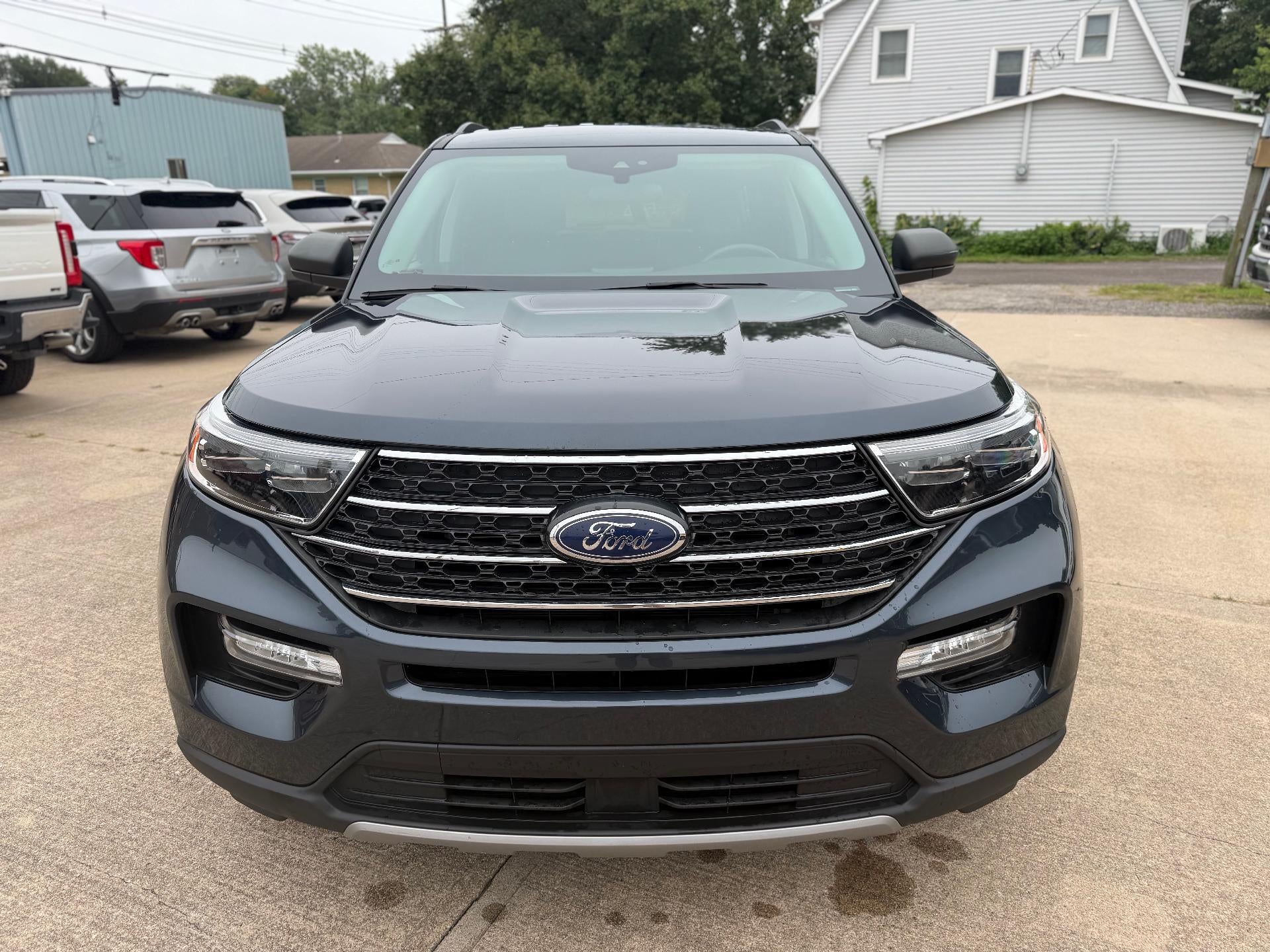 Used 2023 Ford Explorer XLT with VIN 1FMSK8DH6PGC41334 for sale in Kansas City