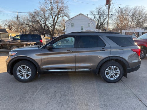 2021 Ford Explorer XLT 4WD