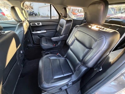 2021 Ford Explorer XLT 4WD