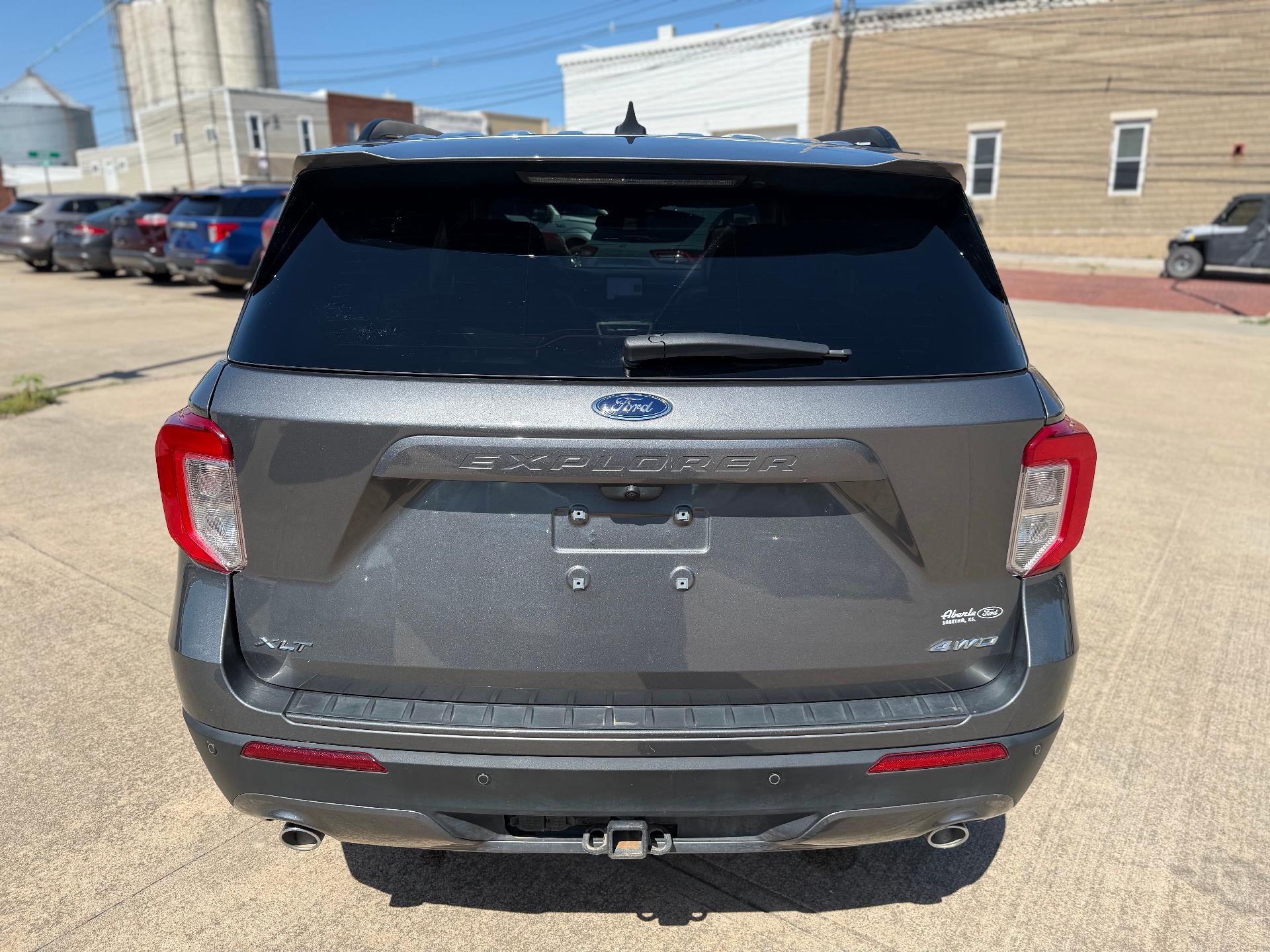 2023 Ford Explorer XLT 4WD