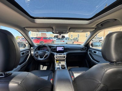2023 Ford Explorer XLT 4WD