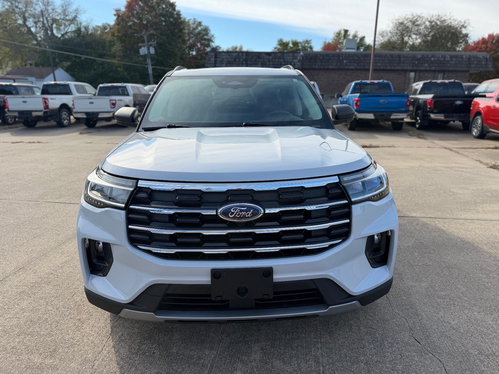 2025 Ford Explorer Active 4WD