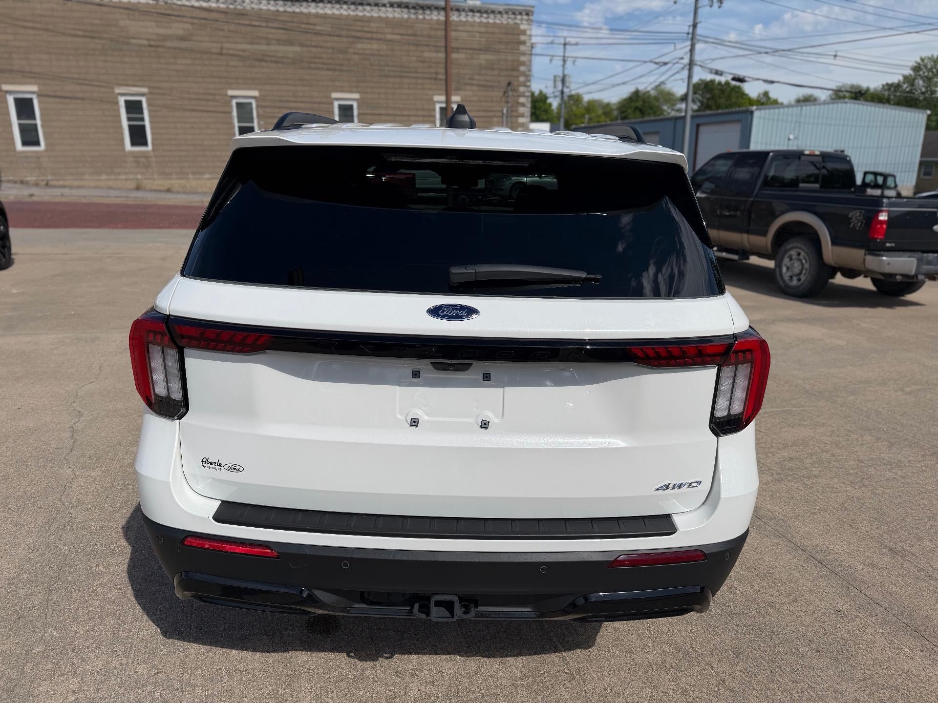 2025 Ford Explorer ST-Line 4WD