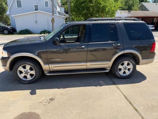 2005 Ford Explorer Eddie Bauer