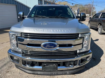 2019 Ford Super Duty F-250 SRW LARIAT 4WD Crew Cab 6.75' Box