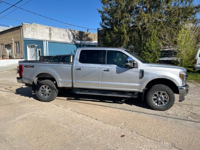 2019 Ford Super Duty F-250 SRW LARIAT 4WD Crew Cab 6.75' Box