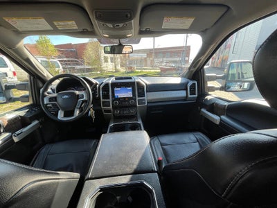 2019 Ford Super Duty F-250 SRW LARIAT 4WD Crew Cab 6.75' Box
