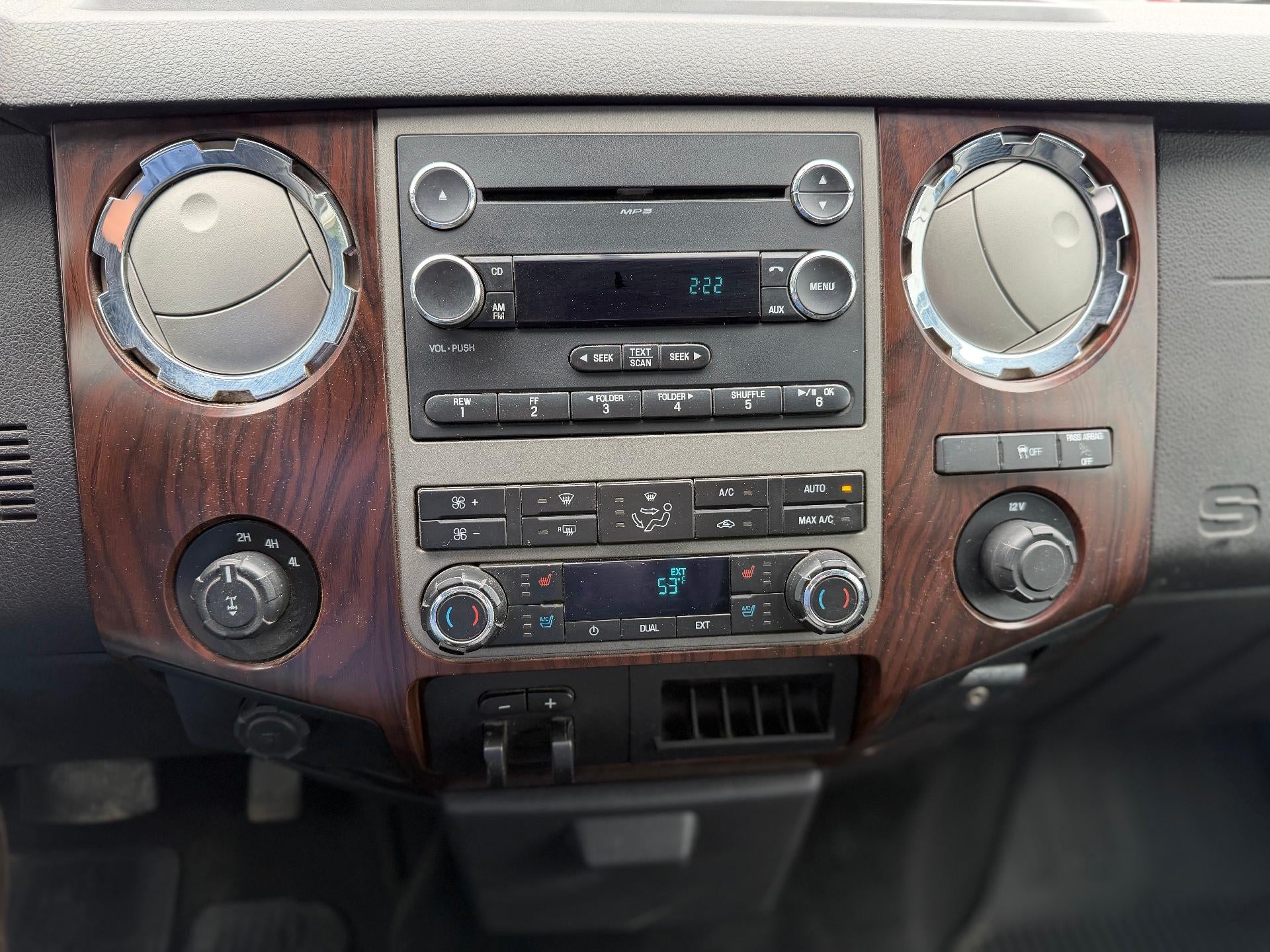 2012 Ford Super Duty F-250 SRW 4WD SuperCab 6-3/4 Ft Box Lariat