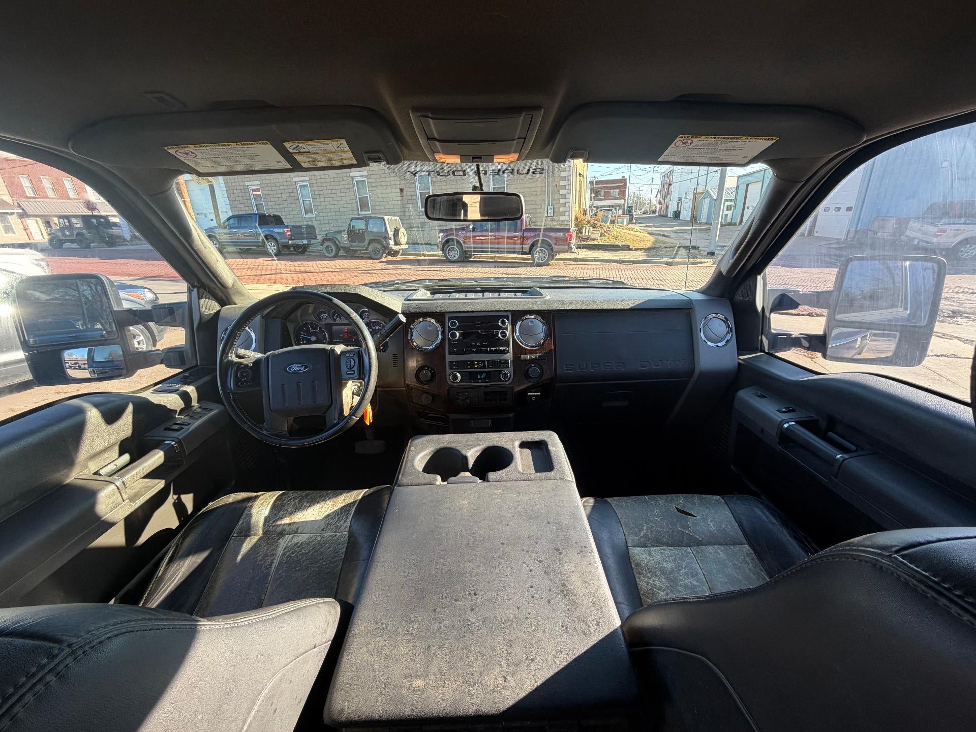 2011 Ford Super Duty F-350 SRW 4WD Crew Cab 6-3/4 Ft Box Lariat