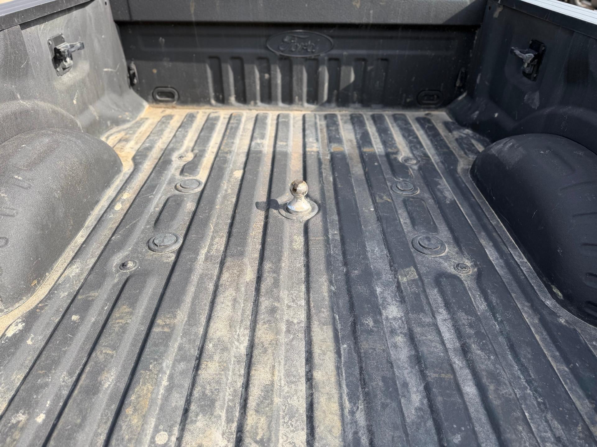 2022 Ford Super Duty F-350 SRW LARIAT 4WD Crew Cab 6.75' Box