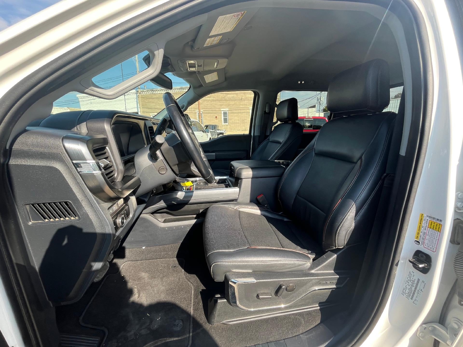 2024 Ford Super Duty F-350 SRW LARIAT 4WD Crew Cab 6.75' Box