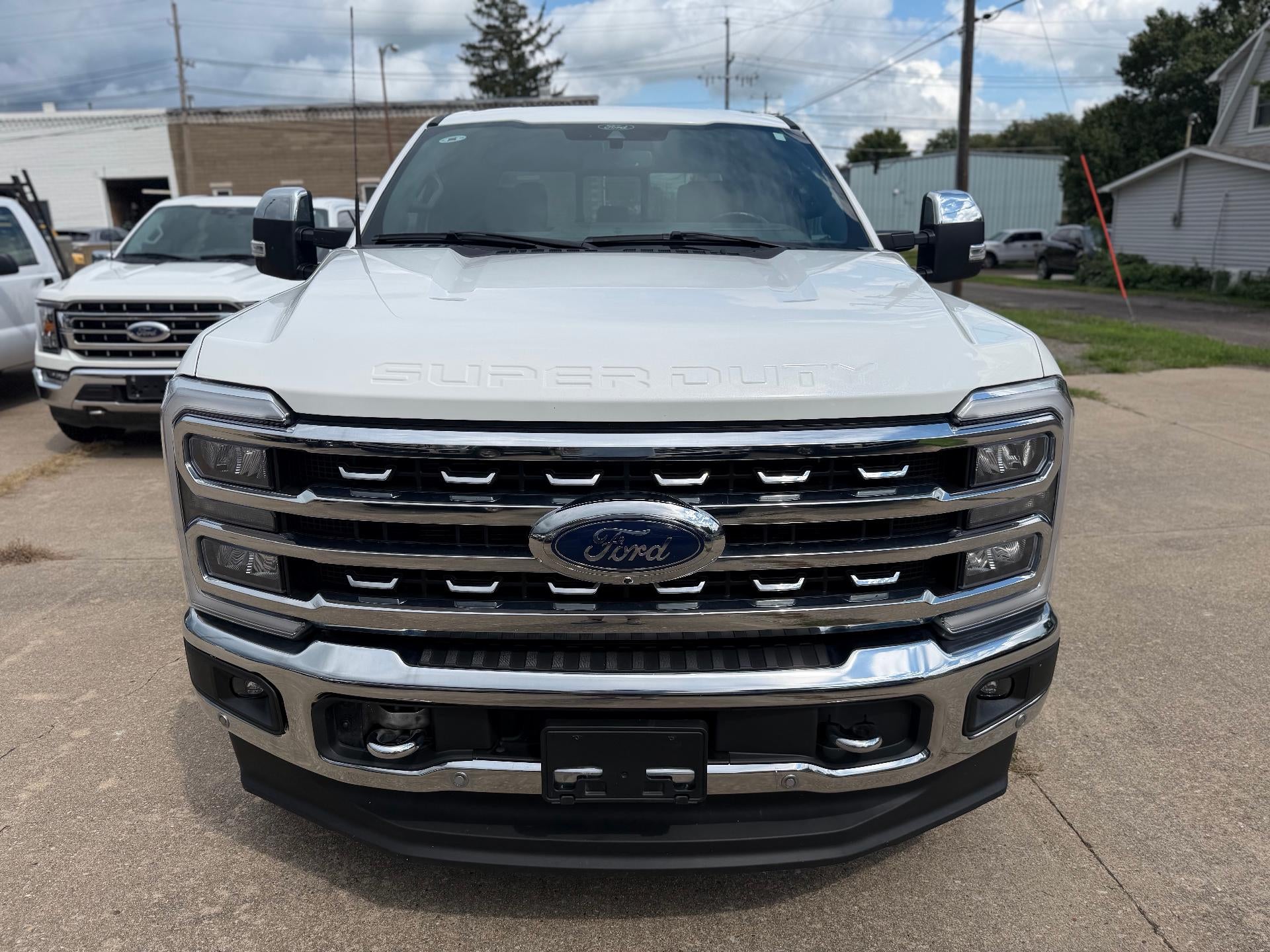 Used 2024 Ford F-350 Super Duty Lariat with VIN 1FT8W3BT9RED98528 for sale in Kansas City
