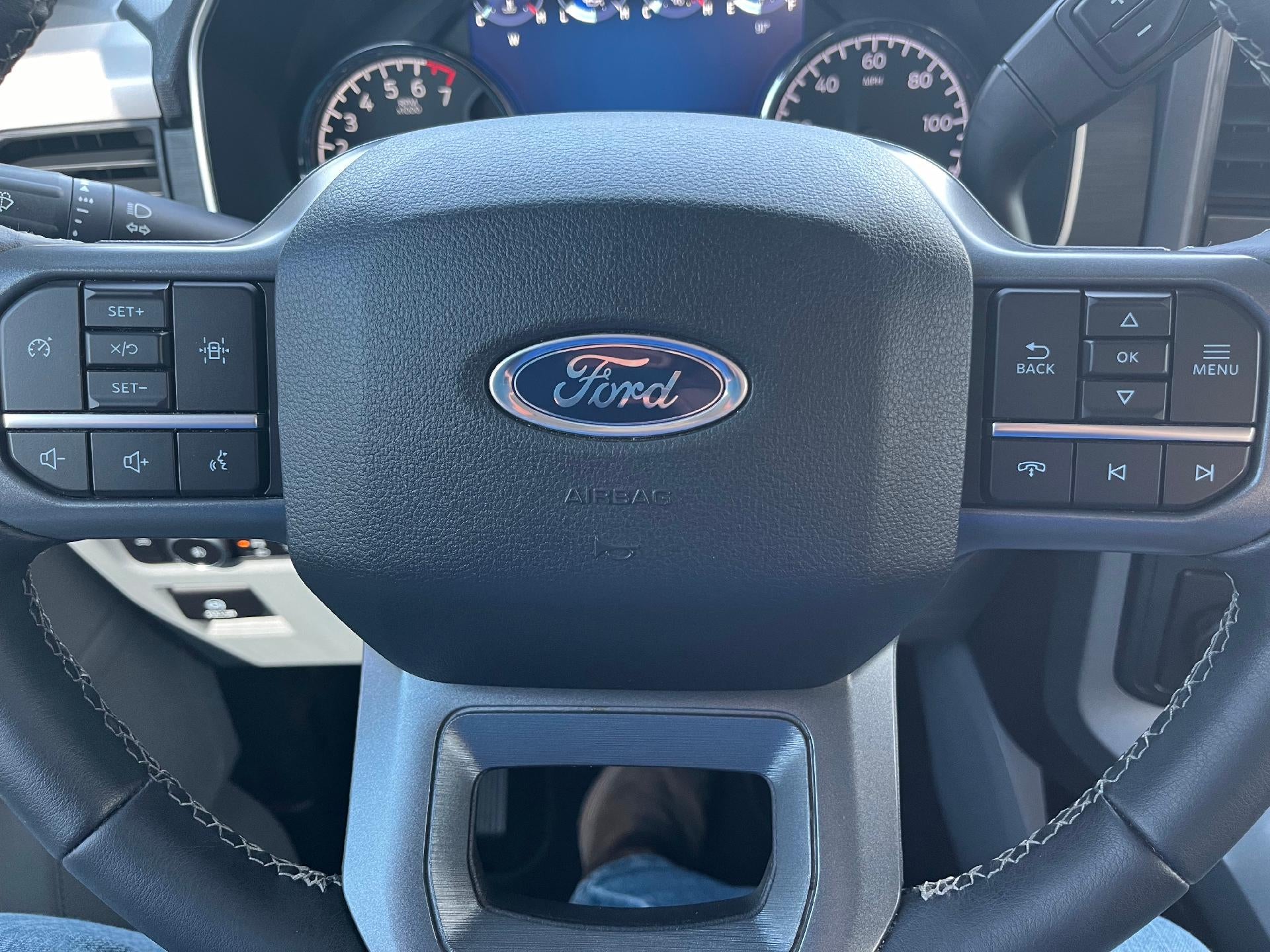 2023 Ford F-150 XLT 2WD SuperCrew 5.5' Box