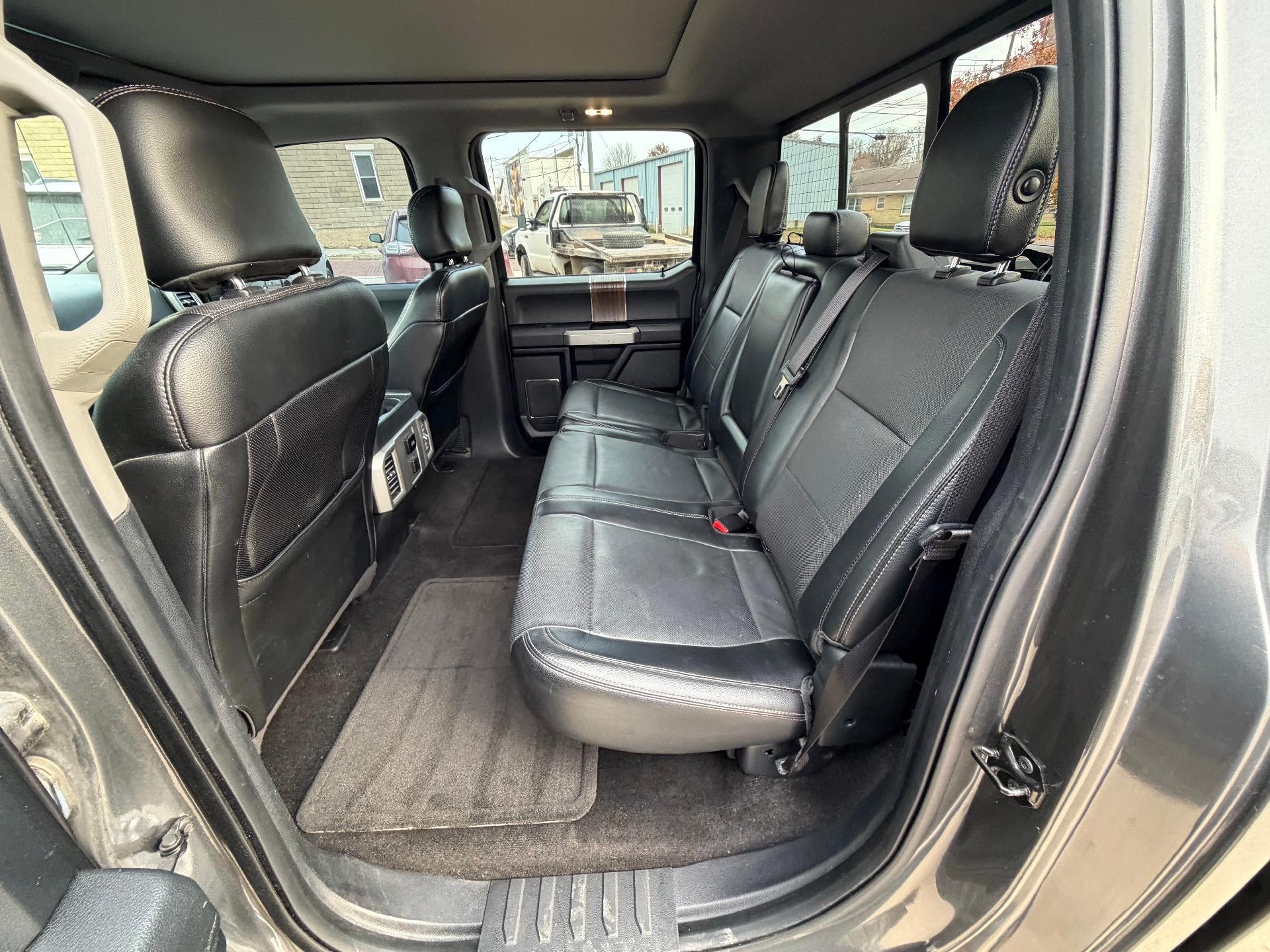 2015 Ford F-150 4WD SuperCrew 5-1/2 Ft Box Lariat