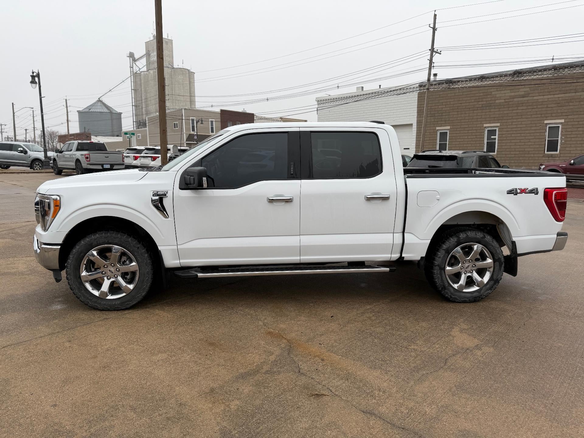 2022 Ford F-150 XLT 4WD SuperCrew 5.5' Box