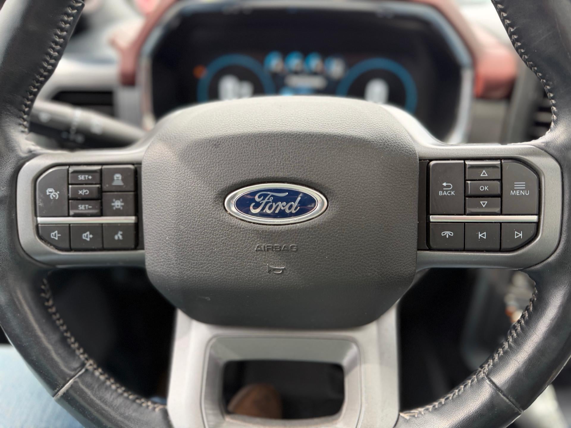 2021 Ford F-150 LARIAT 4WD SuperCrew 5.5' Box