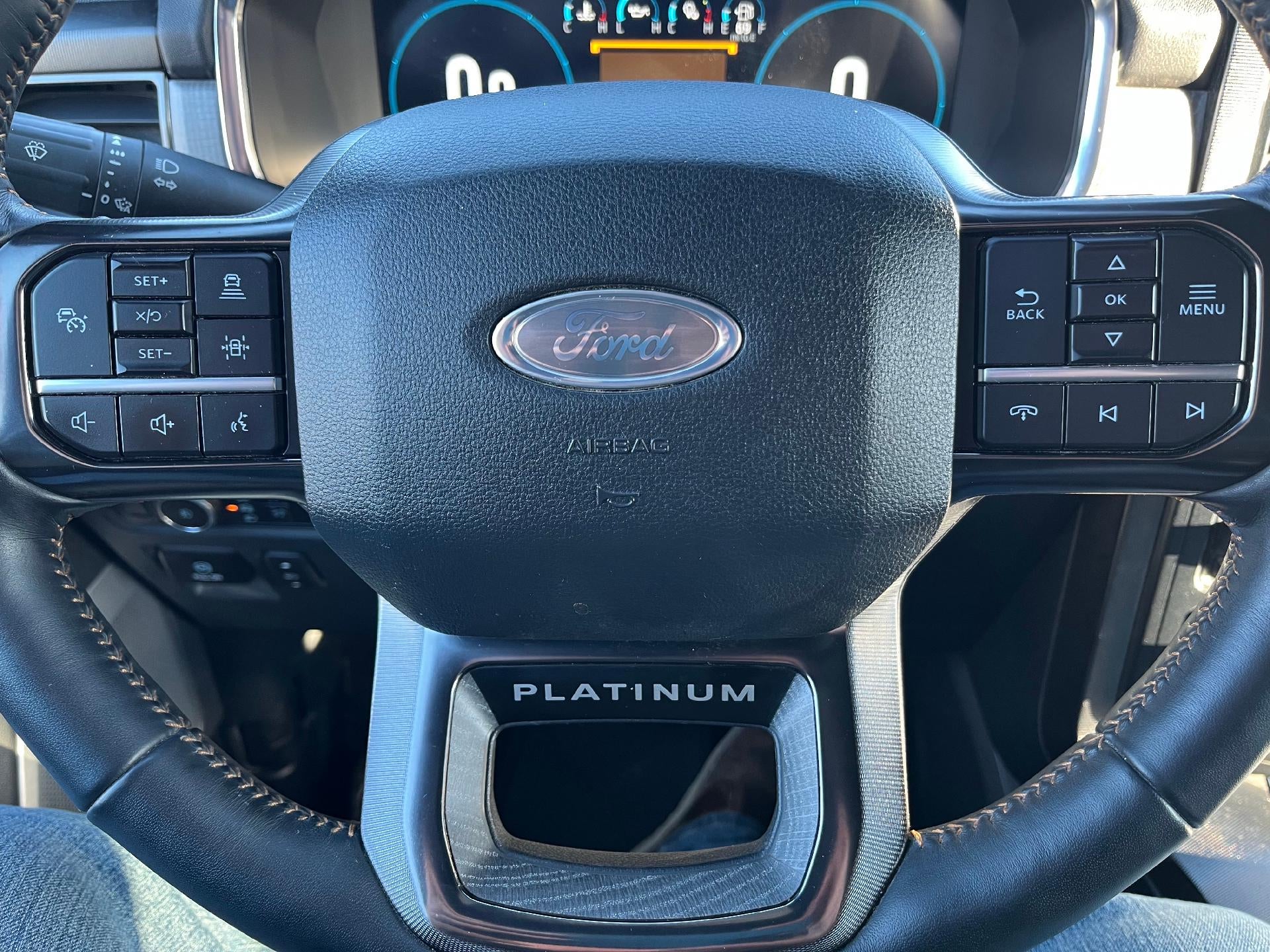 2023 Ford F-150 Platinum 4WD SuperCrew 5.5' Box