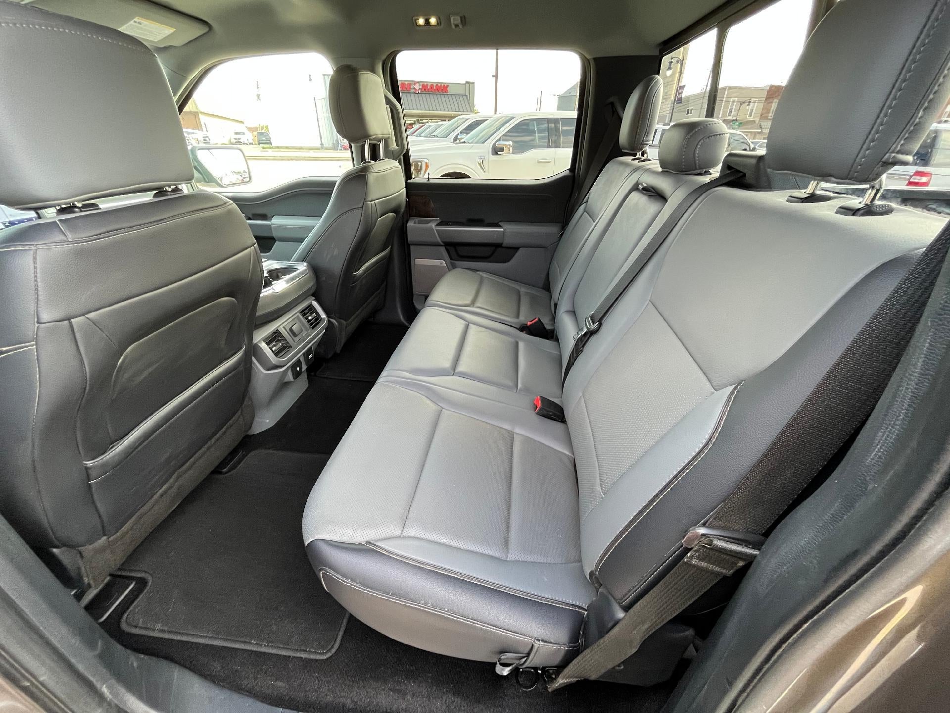 2021 Ford F-150 LARIAT 4WD SuperCrew 5.5' Box