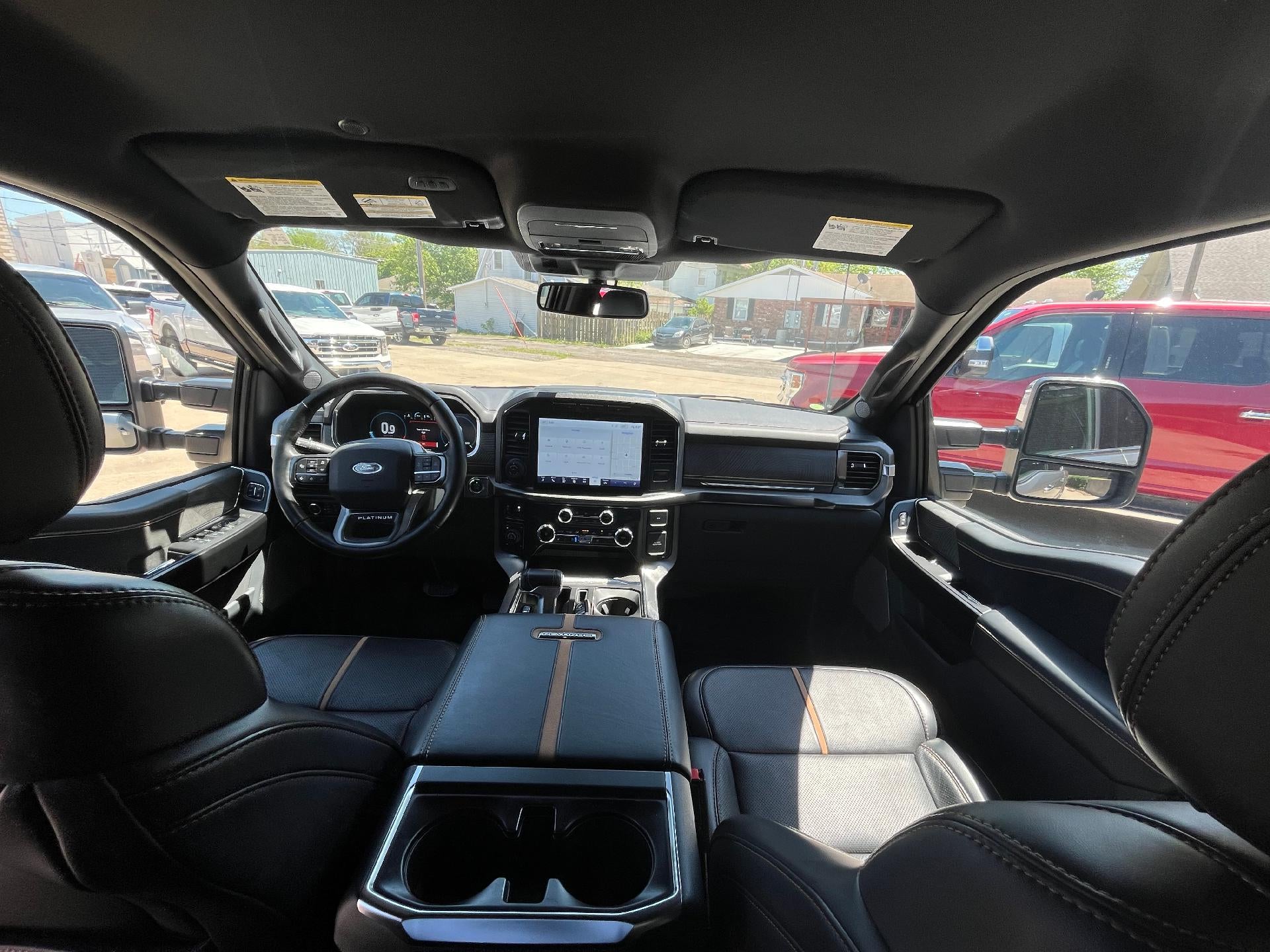 2022 Ford F-150 Platinum 4WD SuperCrew 5.5' Box