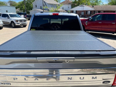 2022 Ford F-150 Platinum 4WD SuperCrew 5.5' Box