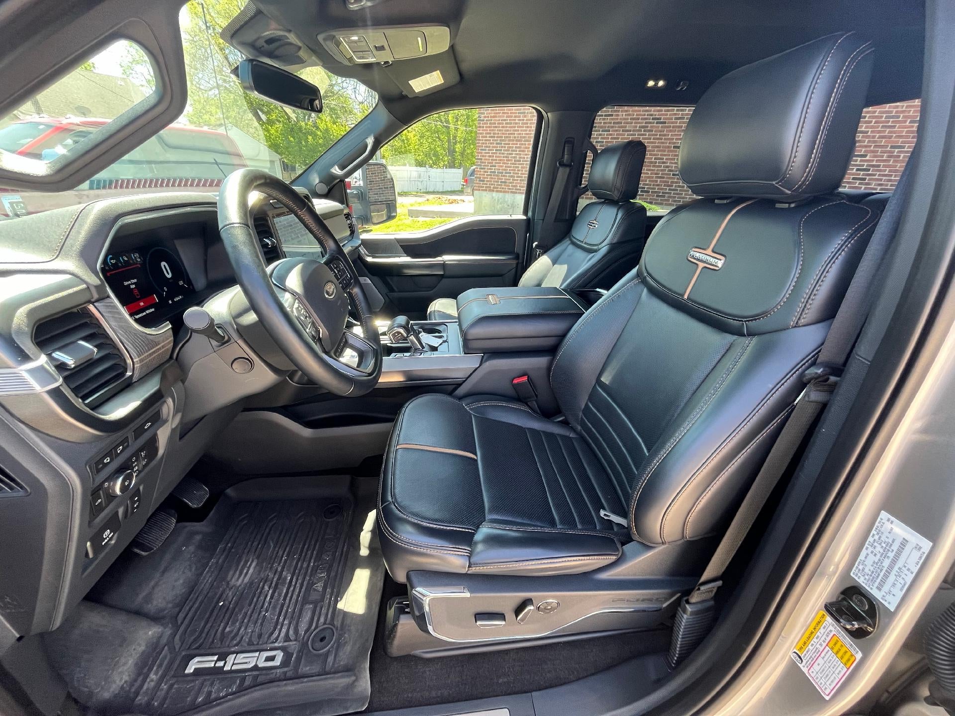 2022 Ford F-150 Platinum 4WD SuperCrew 5.5' Box