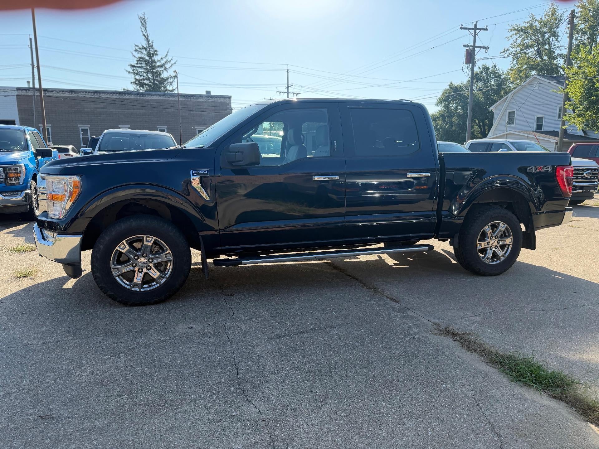 2022 Ford F-150 XLT 4WD SuperCrew 5.5' Box