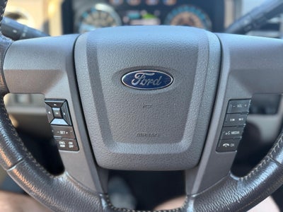 2014 Ford F-150 4WD SuperCrew 5-1/2 Ft Box XLT