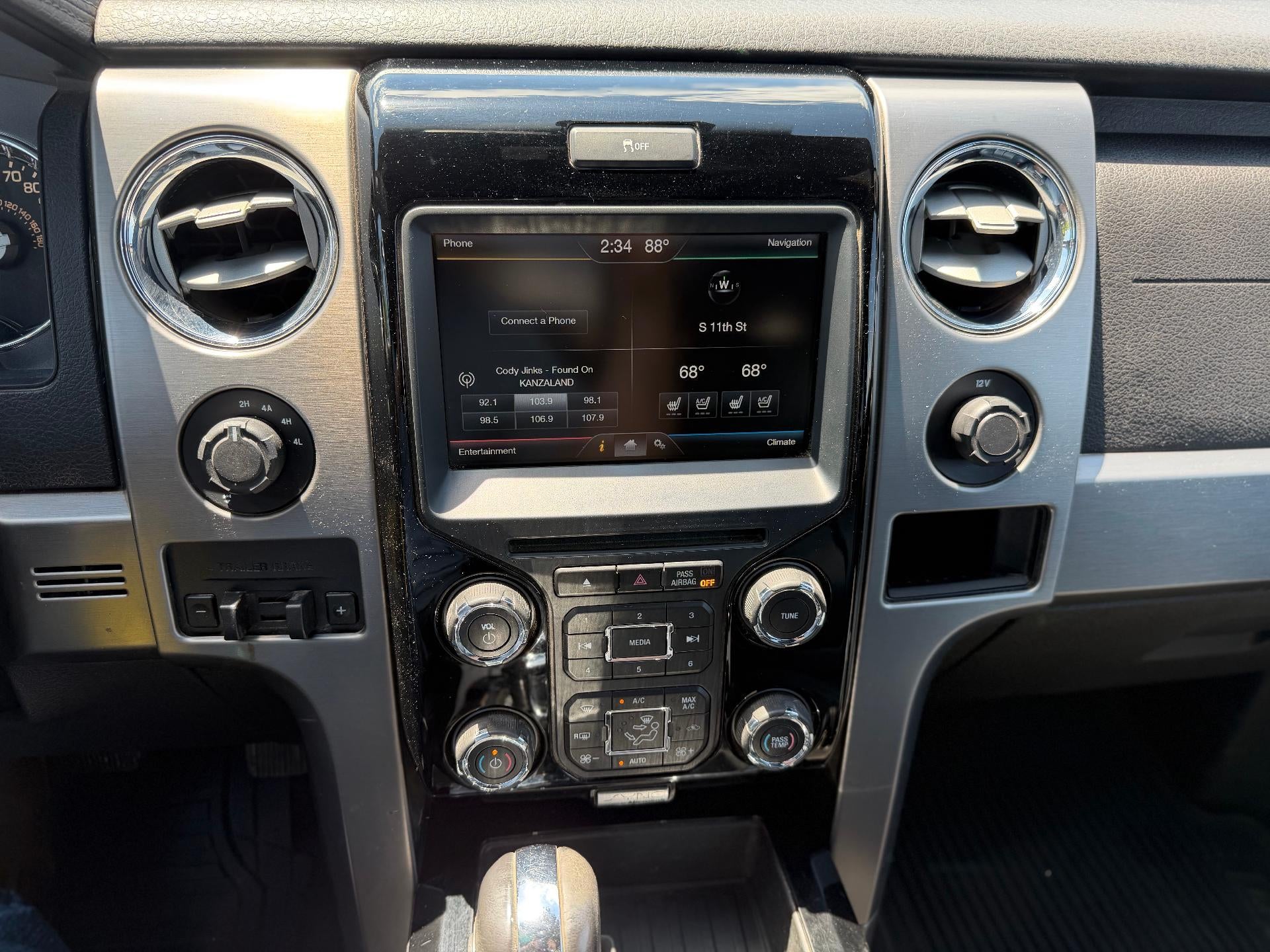 2014 Ford F-150 4WD SuperCrew 5-1/2 Ft Box Limited