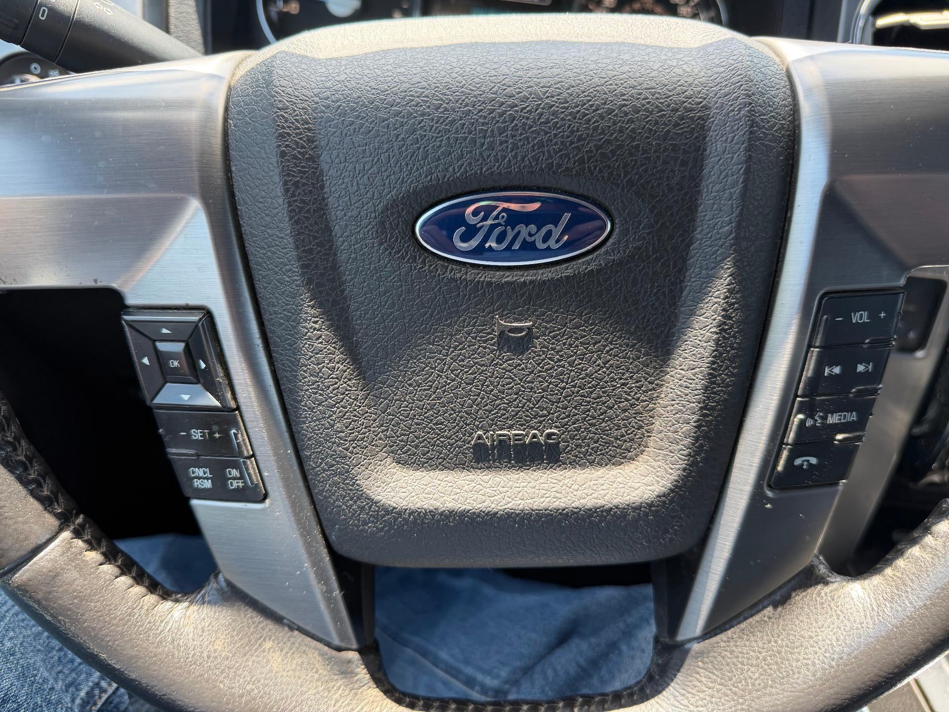 2014 Ford F-150 4WD SuperCrew 5-1/2 Ft Box Limited