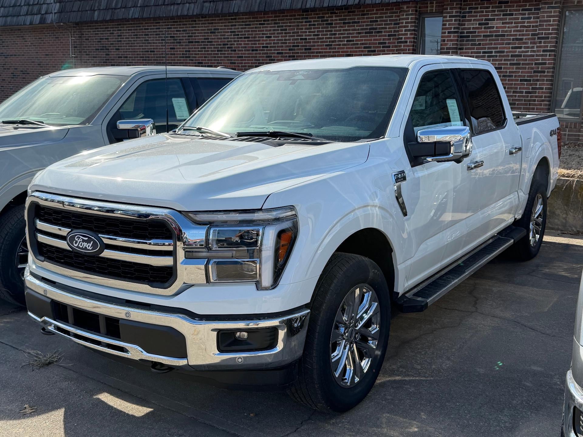 2026 Ford F-150 LARIAT 4WD SuperCrew 5.5' Box