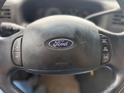2004 Ford Super Duty F-350 DRW XLT