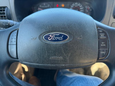 2005 Ford Super Duty F-350 DRW XLT