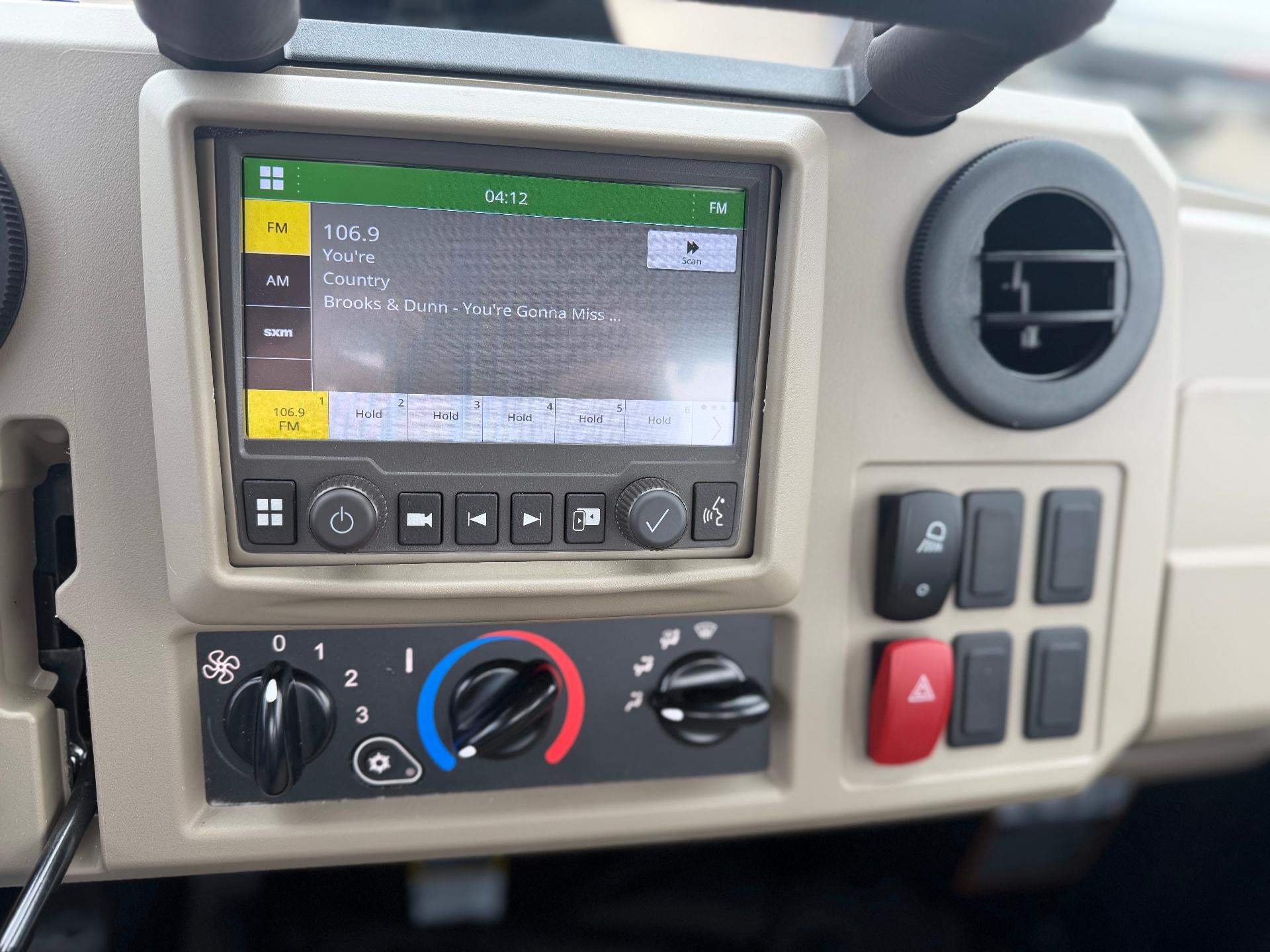 2024 John Deere XUV 835R Special edition