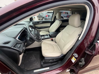 2020 Ford Edge Titanium AWD