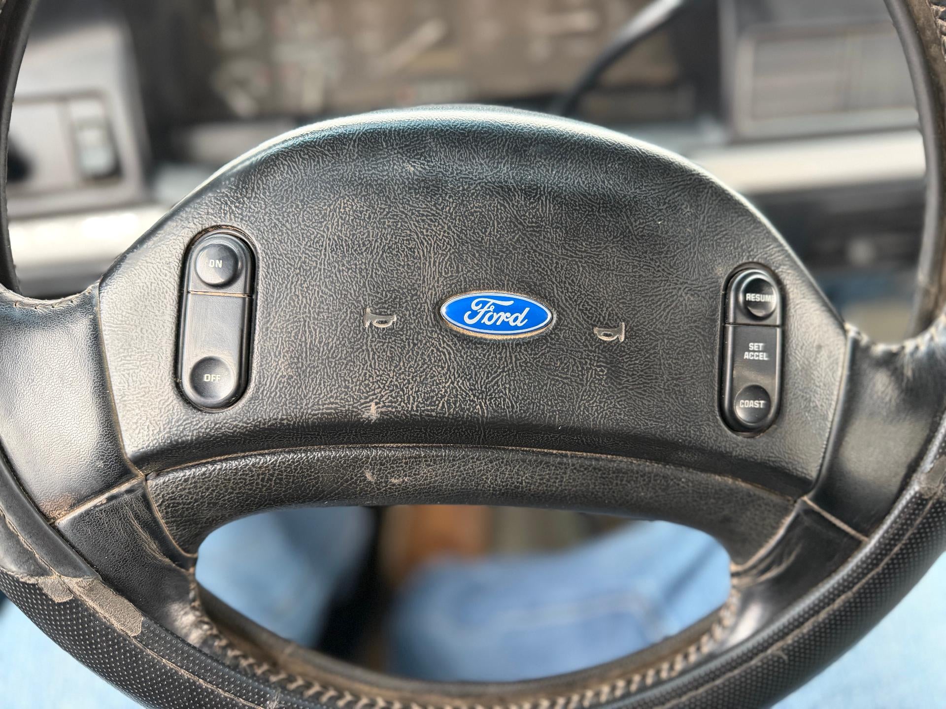 1995 Ford F-250 Base