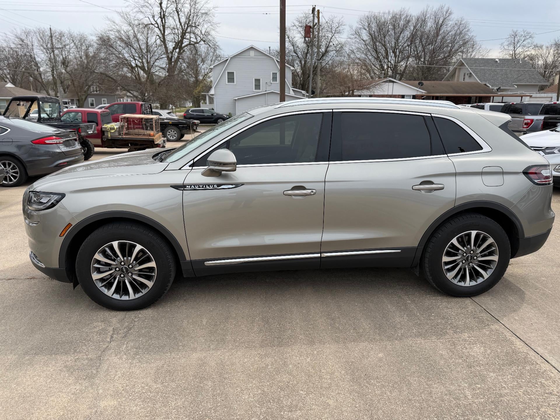2023 Lincoln Nautilus Reserve AWD