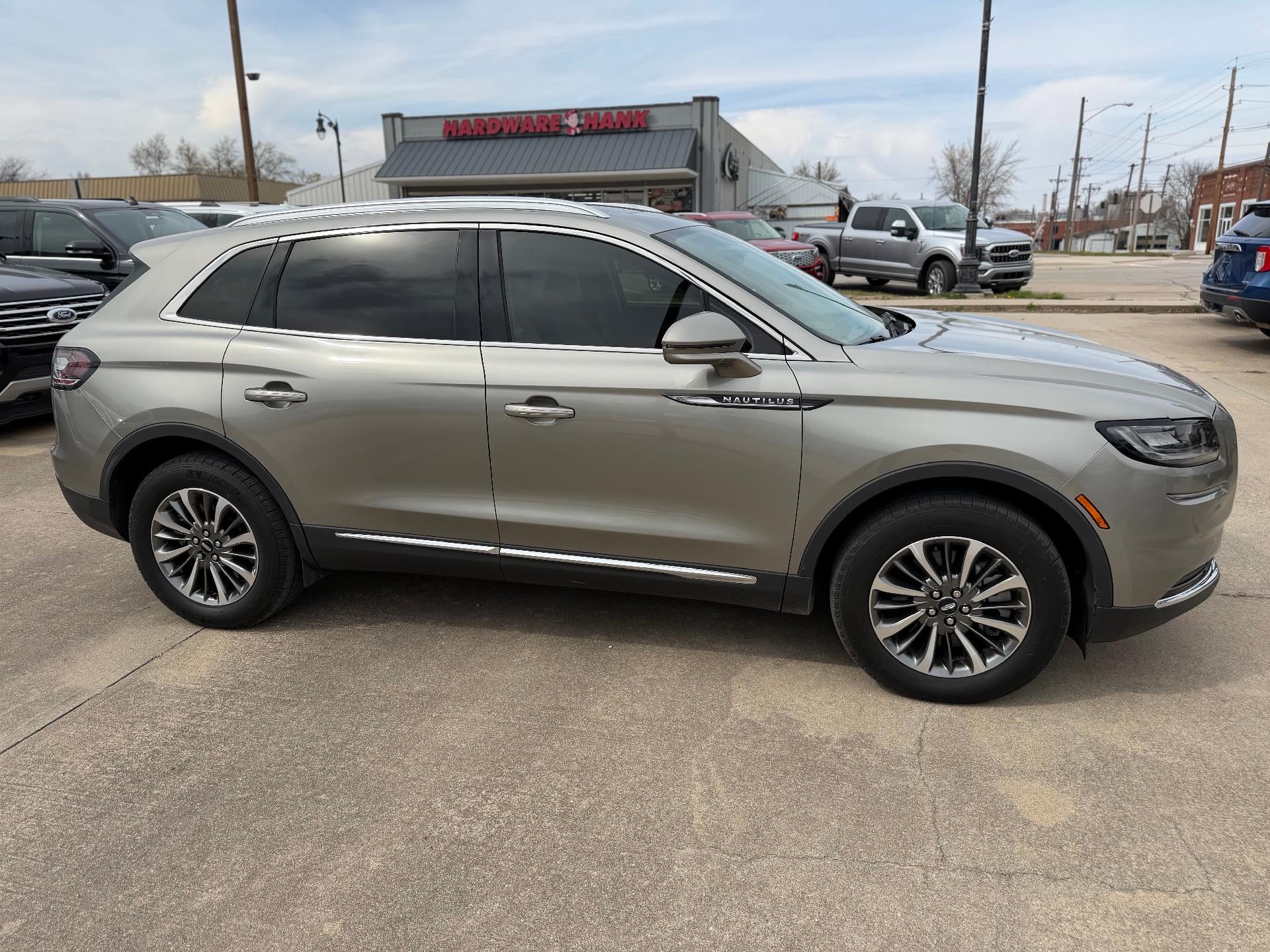 2023 Lincoln Nautilus Reserve AWD