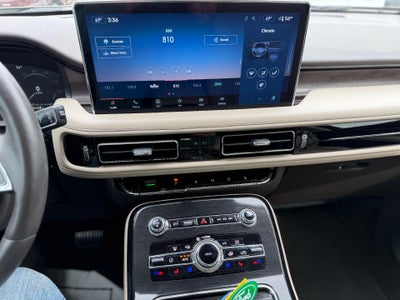 2023 Lincoln Nautilus Reserve AWD