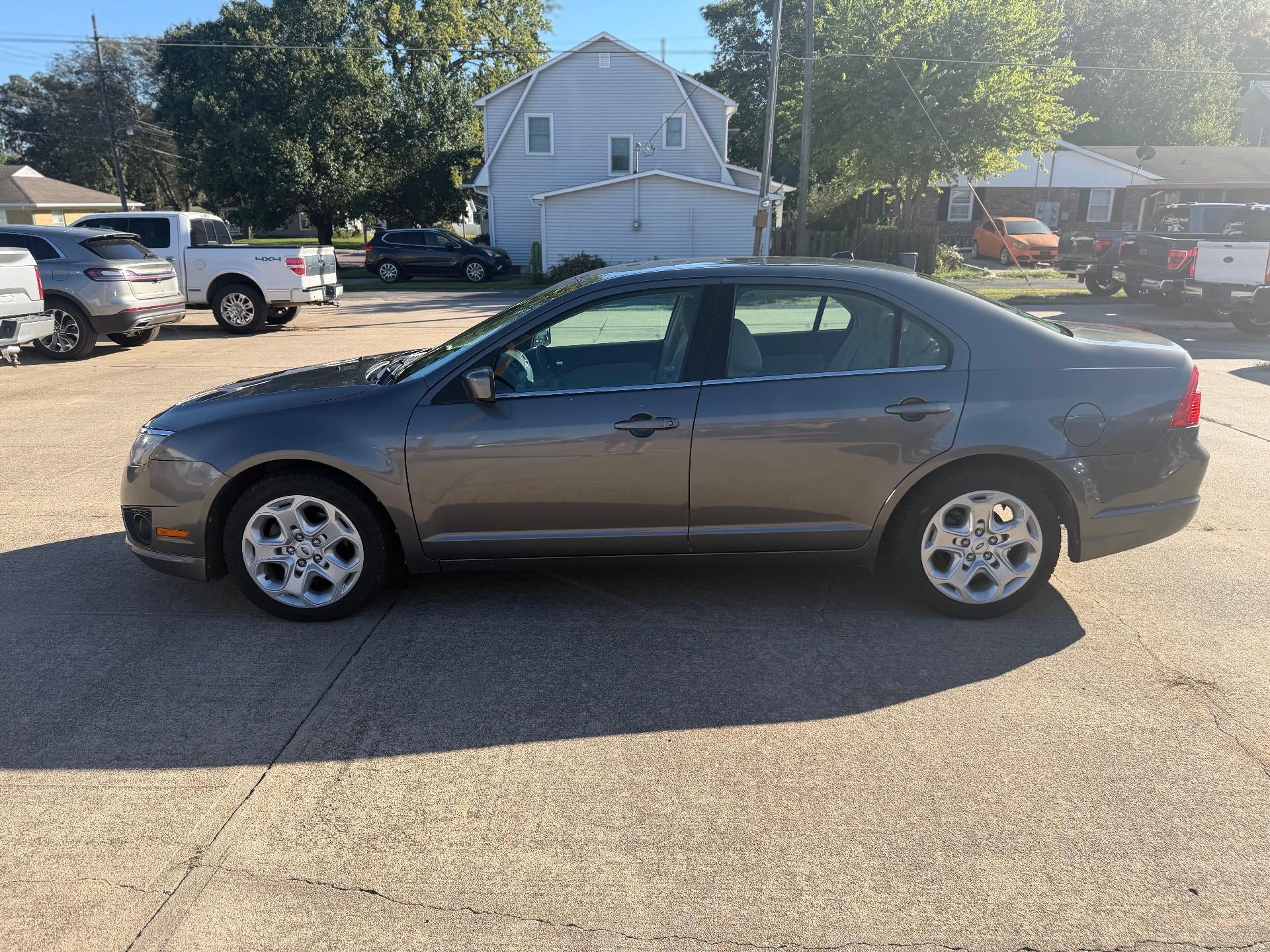 2010 Ford Fusion 4dr Sdn SE FWD