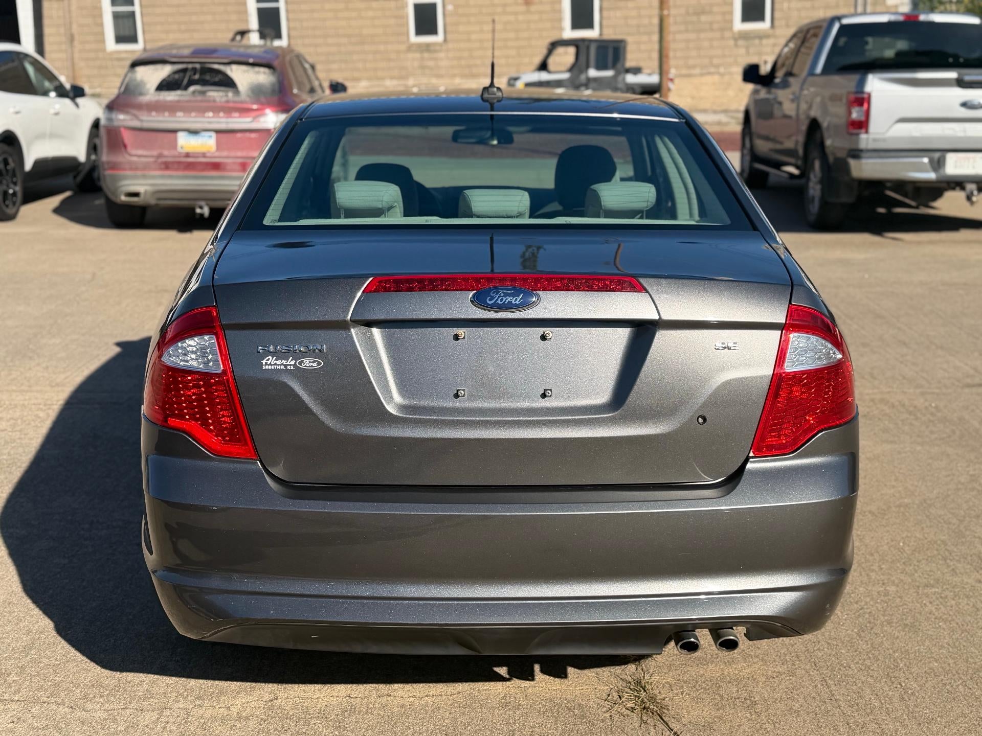 2010 Ford Fusion 4dr Sdn SE FWD