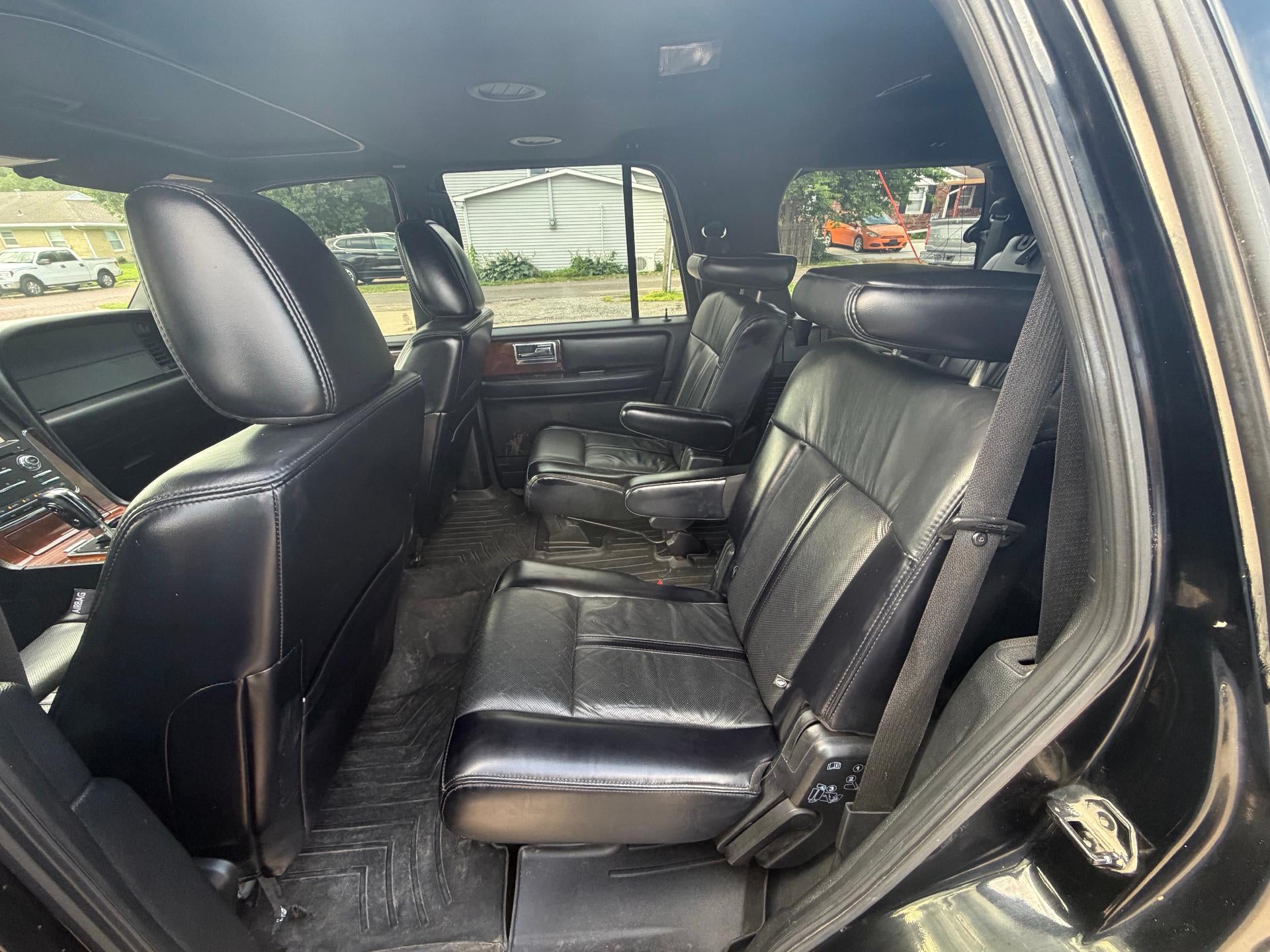 2017 Lincoln Navigator 4x4 Select