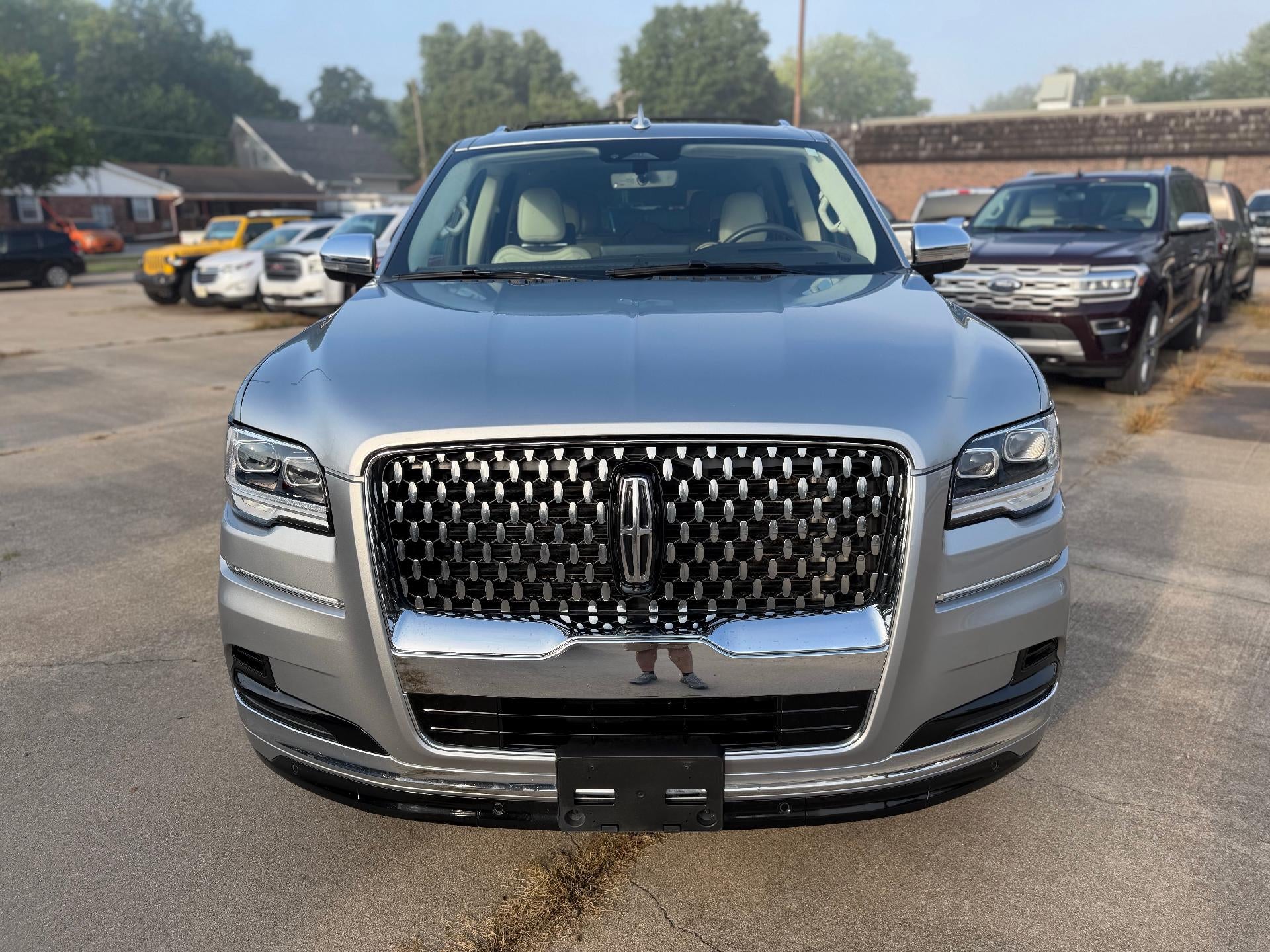 Used 2022 Lincoln Navigator Black Label L with VIN 5LMJJ3TT3NEL07612 for sale in Kansas City